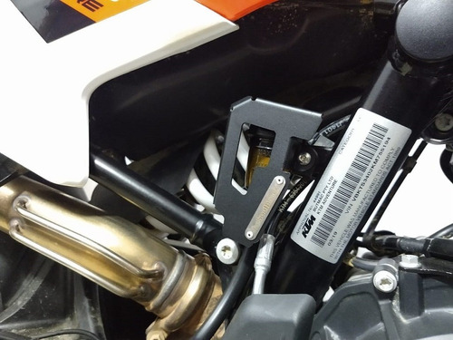 Protector Deposito Liquido Frenos Trasero Ktm 790 Adventure