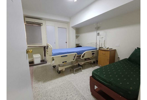 Clínica En Venta El Viñedo Om-7306944