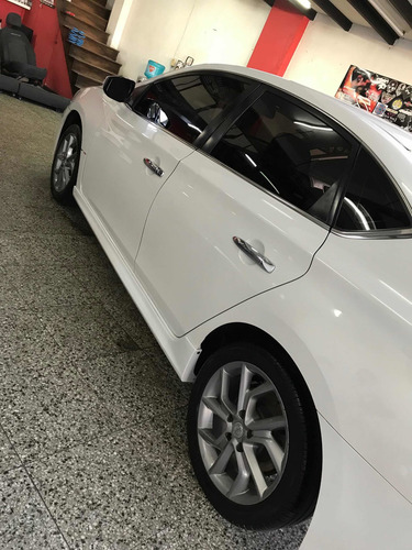 Nissan Sentra 2.0 Sr Cvt 2016