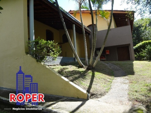 Ótima Oportunidade! Chácara Em Jarinú De 2180m² Com 2 Casas Espaçosas E Independentes. Possui Uma Ótima Localização E Com Mercado Perto. - Ch00965 - 69019092