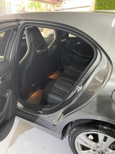 Mercedes-Benz Clase A 1.6 A200 Urban 156cv