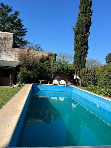Casa En Venta En De Vicenzo Chico, Del Viso, Pilar