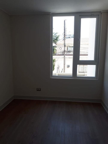 Se Vende Hermoso Depto 2d/2b! Como Nuevo! Excelente Barrio!