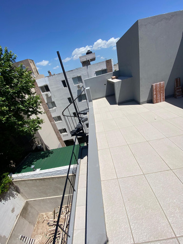 Depto 2 1/2 Amb Venta Victoria Terraza Propia