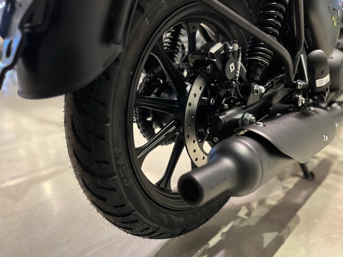 Royal Enfield Classic 350 Stealth Black