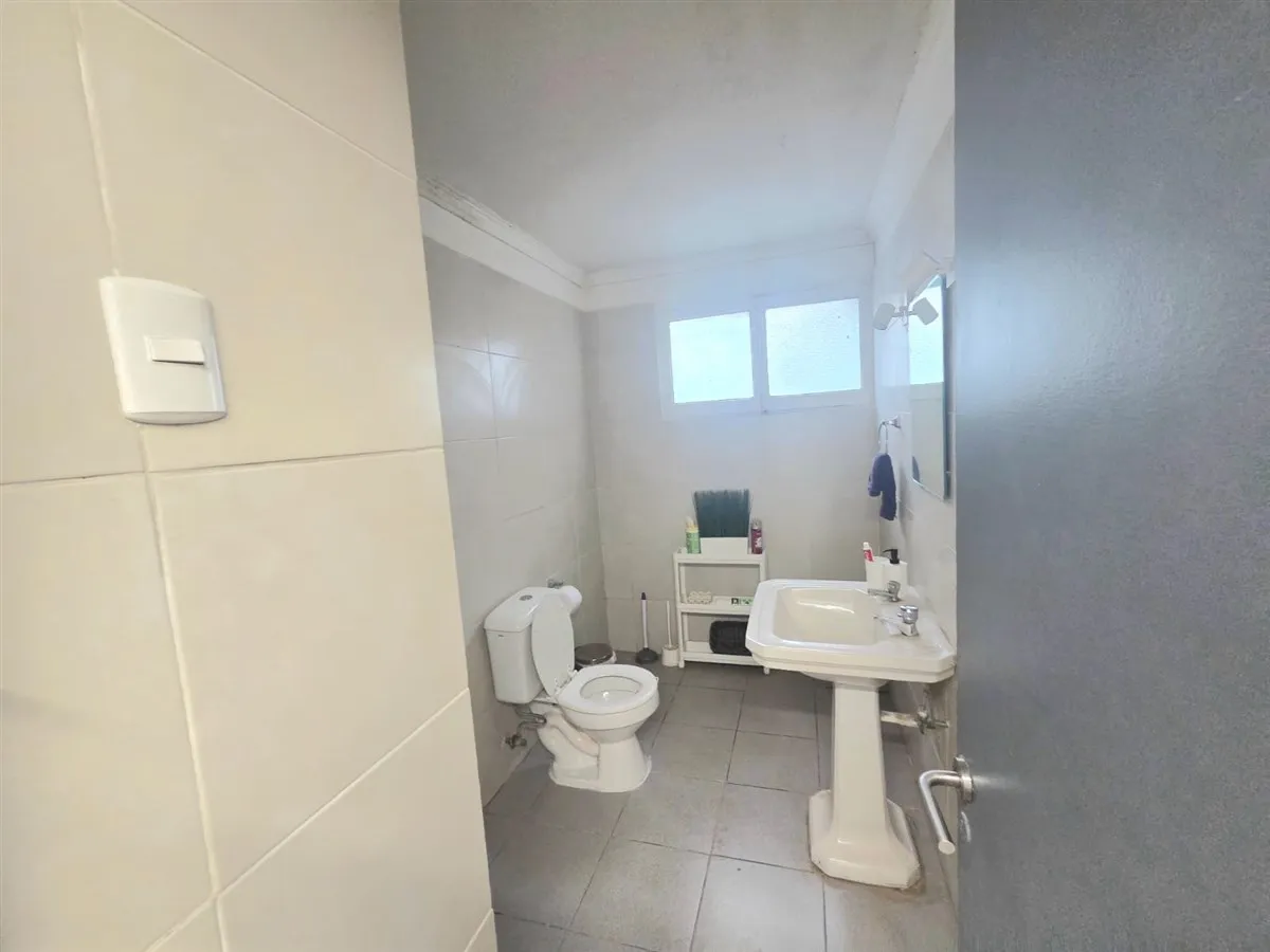 Imagen 5 de 12 de Casa En Venta De 5 Dorm. En Las Condes