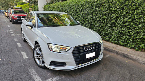 Audi A3 2.0 Sedán L Dynamic At Dsg