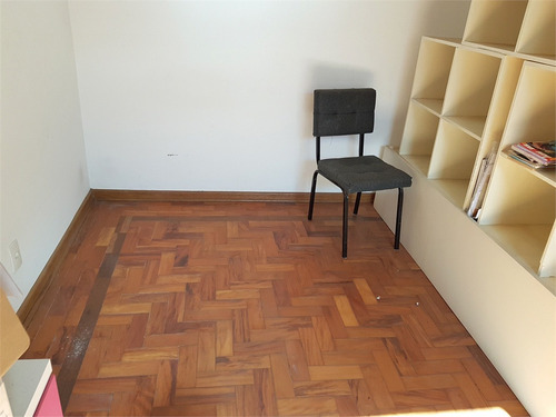 Imagem 11 de 15 de Excelente Localização! Moradia Ou Escritórios. - Reo248697