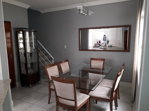 Imagem 4 de 14 de Casa De Condomínio A Venda - 694
