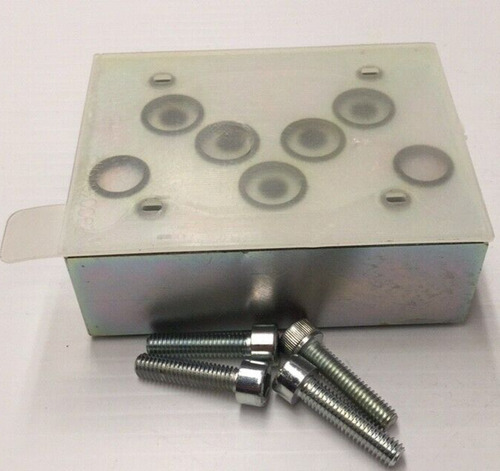 Rexroth R900303948 Adapter Plate Hse 10b 06a 001-31/m00 Ccb