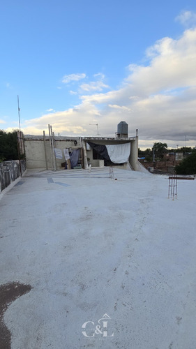 Gran Casa A Remodelar En Bº General Bustos, Cordoba