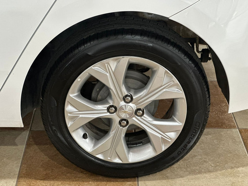 Chevrolet Onix plus 1.0 Ltz Turbo 4p