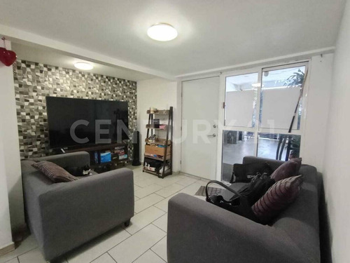 Casa En Venta En Lomas Lindas, Atizapán De Zaragoza, Edo. México