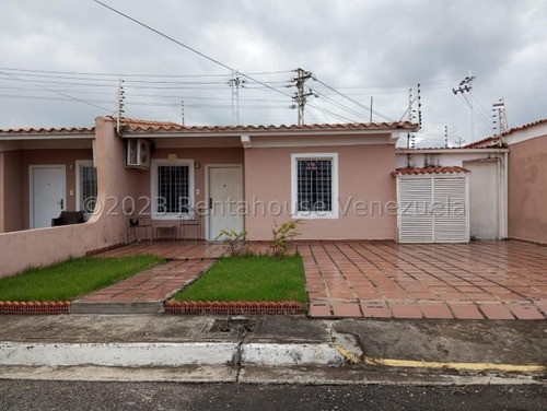 Casa En Venta Vista Verde, La Piedad Cabudare Flex: 24-453 Ea1