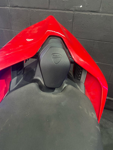 Ducati Panigale V4s
