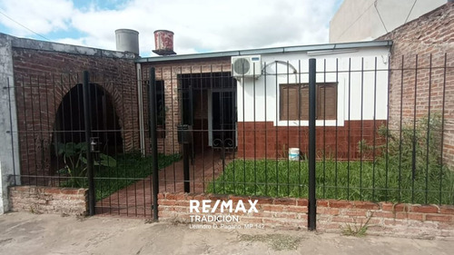 Casa 2 Dormi En Venta 200 Mts2 En Barranqueras