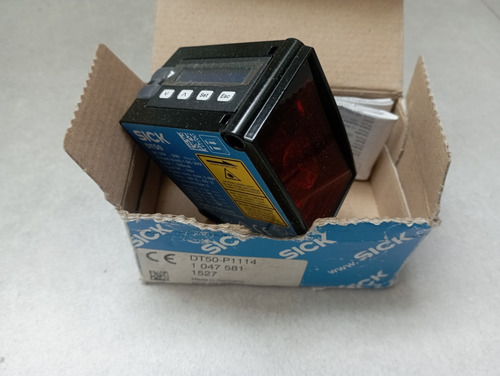 Sensor De Distância 2m 200mm Pnp Dt50-p1114 Laser Sick