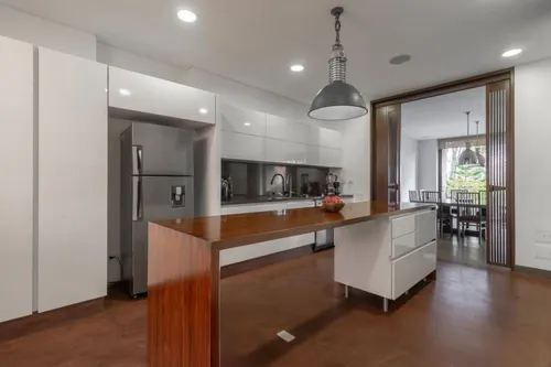 Casa En Arriendo/venta En Santa Barbara Alta. Cod V10896