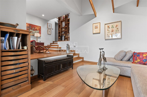 Casa En Venta De 5 Dorm. En Lo Barnechea