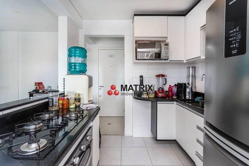 Ótimo Apartamento Com 2 Dormitórios À Venda, 60 M² Por R$ 269.000 - Capão Raso - Curitiba/pr - Ap6698