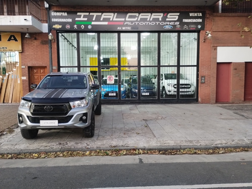 Toyota Hilux 2.8 Cd Srv 177cv 4x4