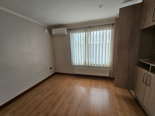 En Venta Hermosa Casa Estilo Colonial, Hacienda Esmeralda