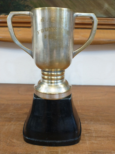 Antigua Copa Trofeo Bañado En Plata De 1952