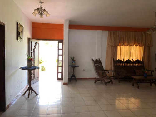 Venta De Casa Con Potencial Comercial Patanemo 41-02