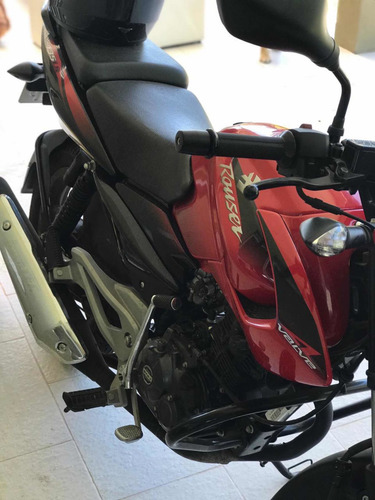 Bajaj Rouser