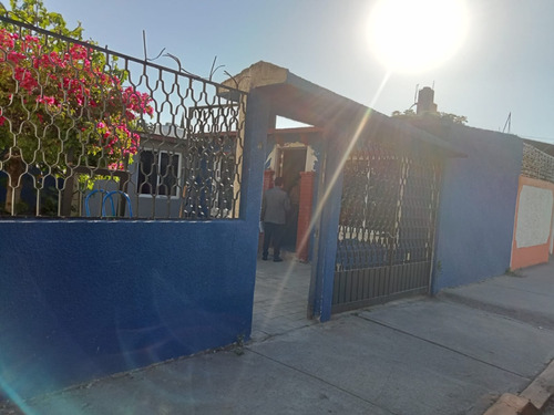 Casa En Venta En San Pedro De Las Salinas, Tultitlan