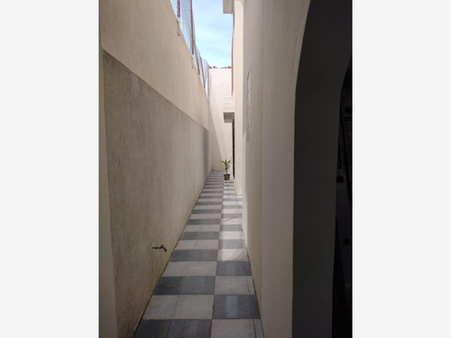 Imagen 4 de 12 de Casa Sola En Venta Venta En Fraccionamiento Reforma, Veracruz,ver.