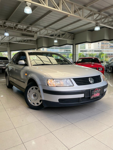 Volkswagen Passat Vr5
