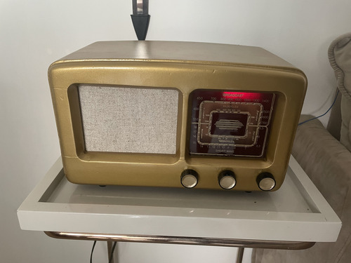 Rádio Valvulado Realtone Funcionando Perfeitamete (Usado)