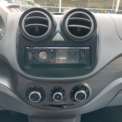 Fiat Palio 1.0 MPI ATTRACTIVE 8V FLEX 4P MANUAL
