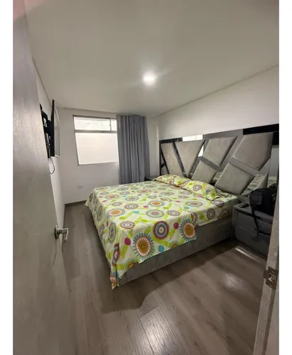 Venta De Apartamento En Laureles.