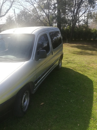 Imagen 2 de 15 de Peugeot Partner Furgon 1.9 Diesel Plc Confort 7 As