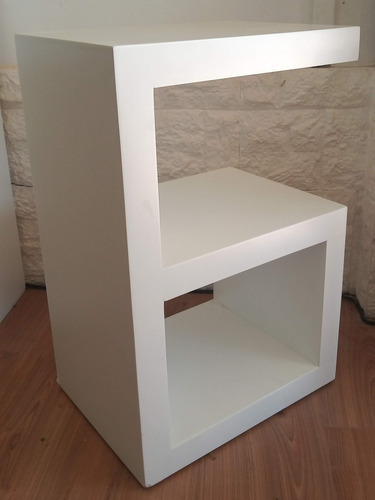 Imagen 3 de 9 de Mesa De Luz G Laqueada Moderna Única Minimalista 40x30x60 G