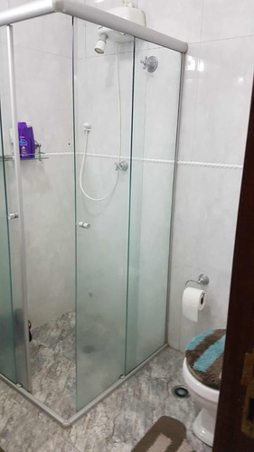 Casa Com 3 Quartos , 3 Banheiros , Duas Vagas De Garagem