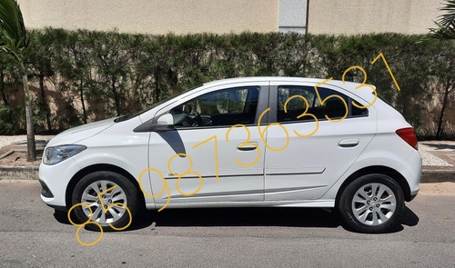 Imagem 5 de 6 de Chevrolet Onix 2014 1.0 Lt 5p
