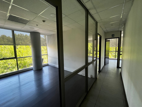 Vista Panorámica 300m2 Ciudad Empresarial Trifásica Privados