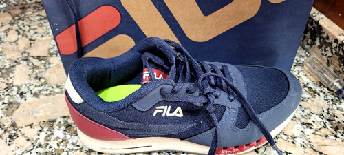 Zapatillas Fila Joguer Azul Y Bordo Impecables