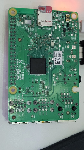 Raspberry Py 3 Model B. Sem Tela (Usado)
