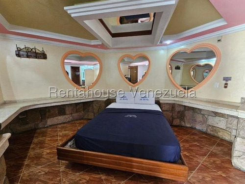 Hotel En Venta El Junquito Mls #25-18327 Em