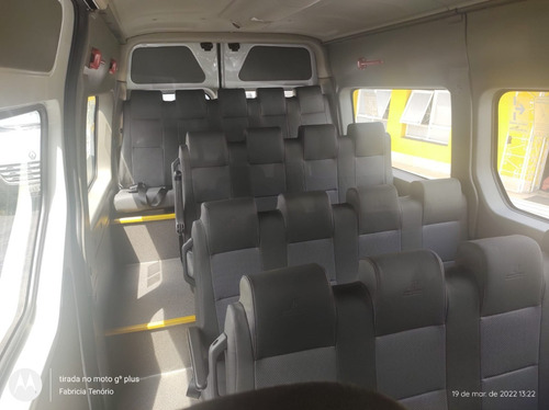Imagem 11 de 14 de Renault Master L2h2 Escolar 20 Lugares 2016/2017 Completa
