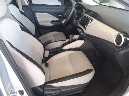 Nissan Versa 1.6 16V FLEX ADVANCE XTRONIC