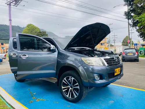 Toyota Hilux 3.0 Srv