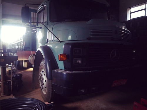 Mercedes Bens Truck 1114
