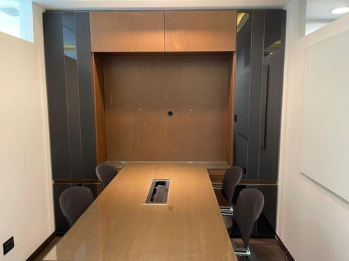 Arriendo Oficina Amoblada