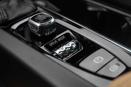 Imagem 12 de 15 de Volvo Xc60 D5 Momentum