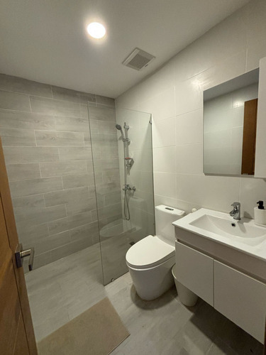 Apartamento Amueblado En Alquiler Ensanche Naco | Us$980